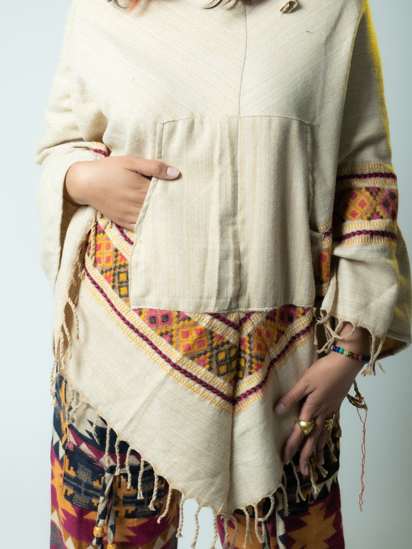 Boho Voyager- Ikat Desert Light Poncho