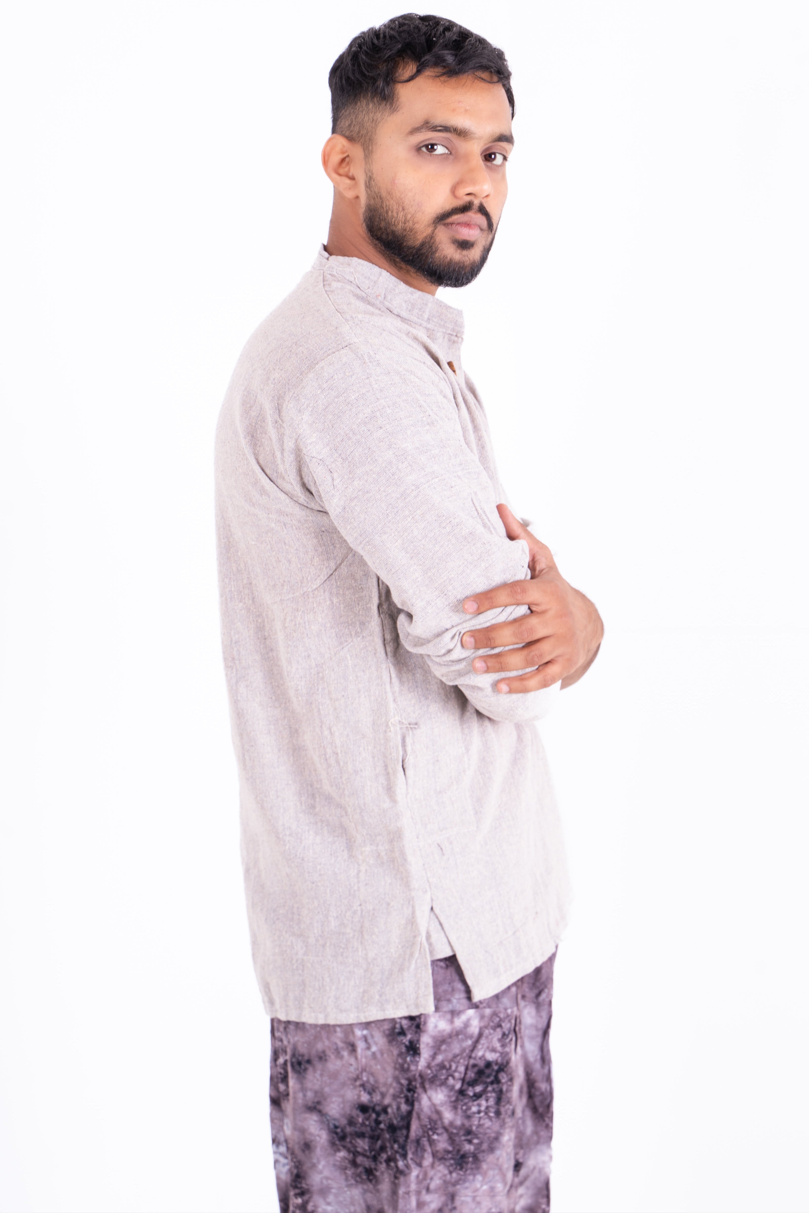 Handwoven Grey Cotton Kurta with Black Tie-Dye Balloon Pants