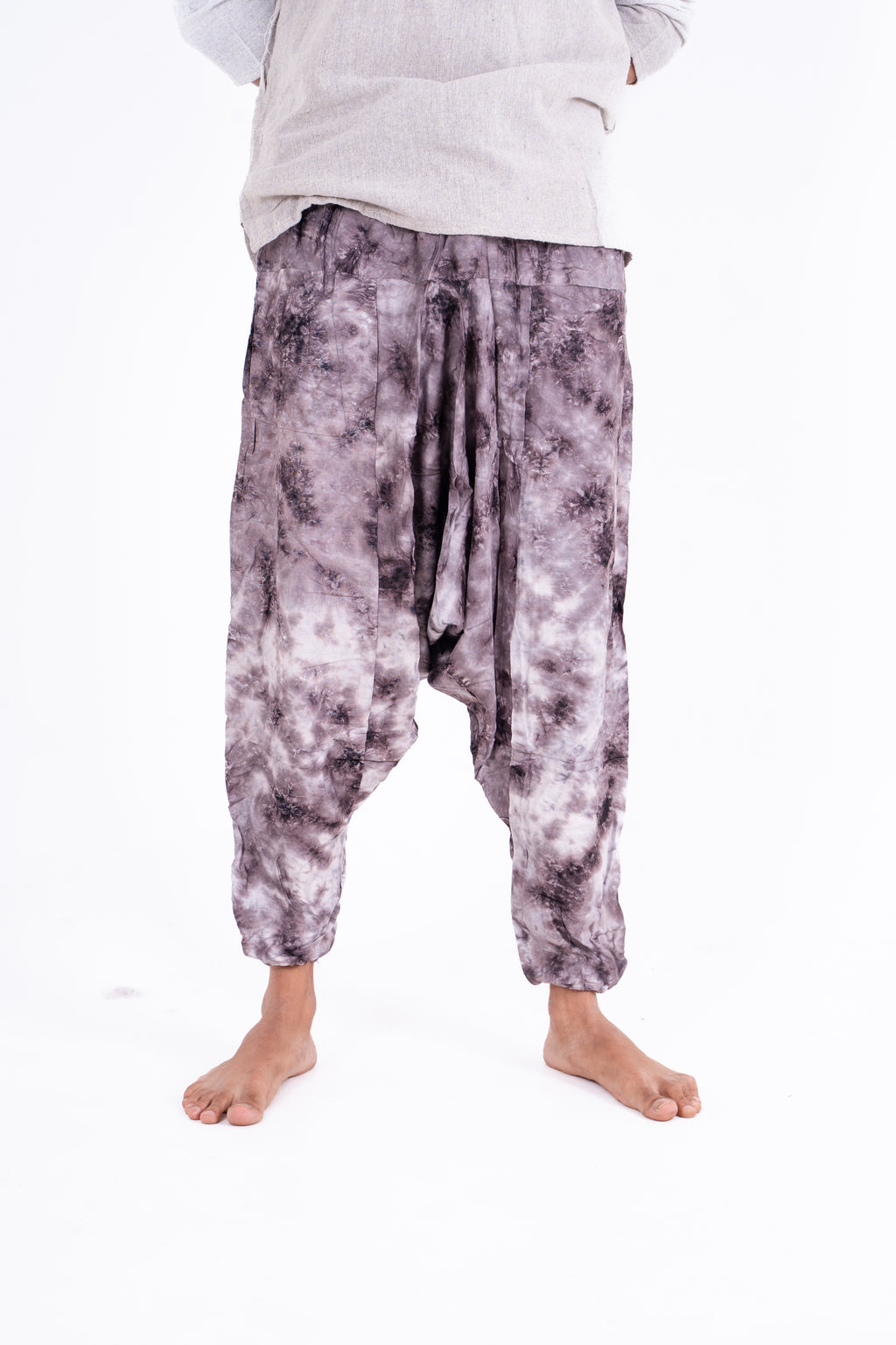 Handwoven Grey Cotton Kurta with Black Tie-Dye Balloon Pants