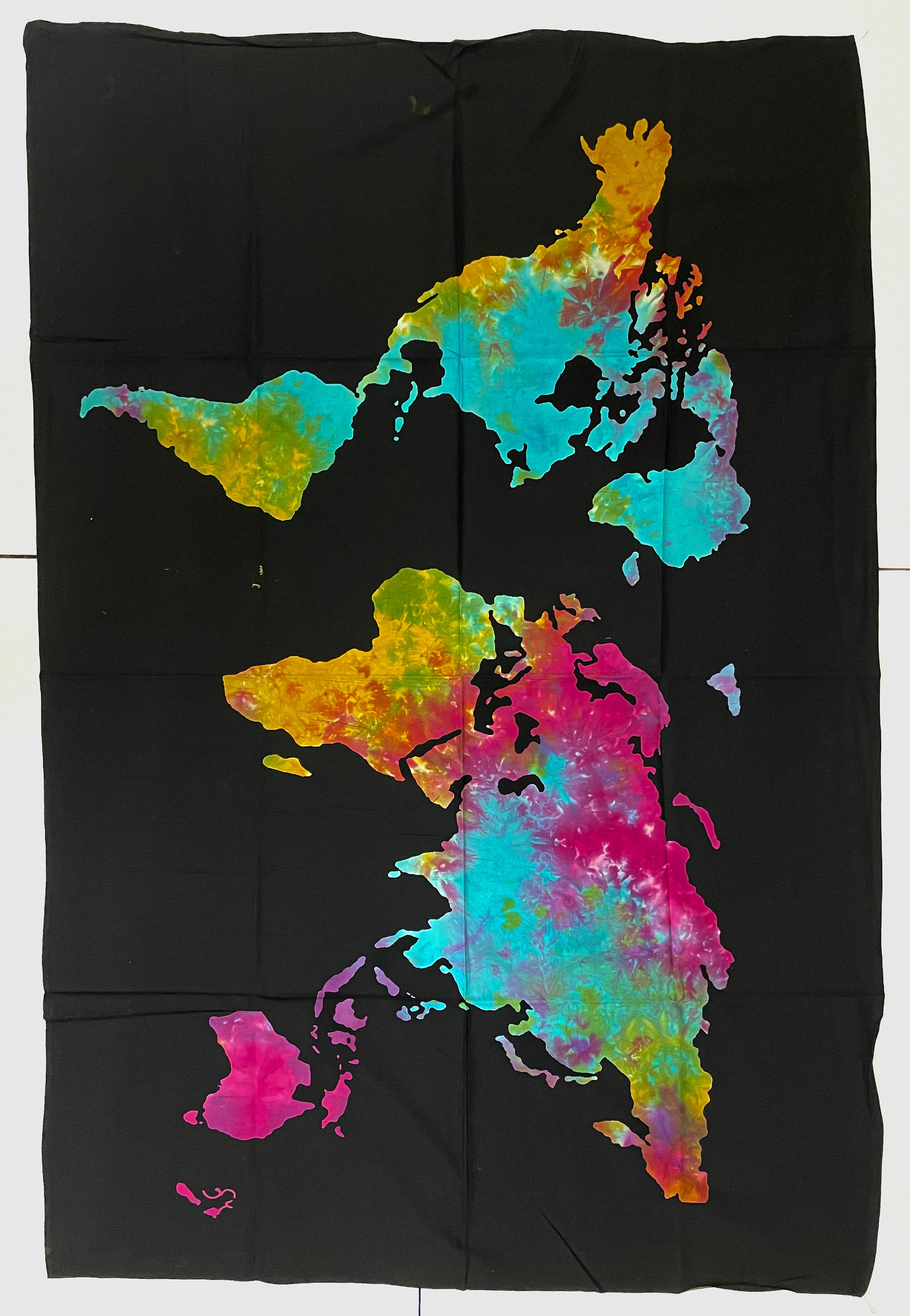 Bohemian World Map Wall Hanging – Tie Dye Home Décor